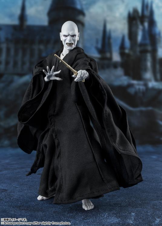 Harry Potter and the Goblet of Fire S.H.Figuarts Lord Voldemort Action Figure Gallery Image 7