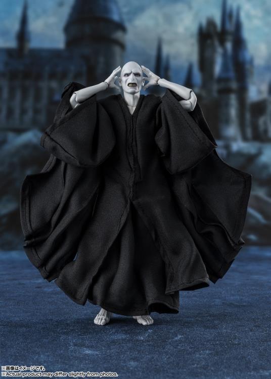 Harry Potter and the Goblet of Fire S.H.Figuarts Lord Voldemort Action Figure Gallery Image 5