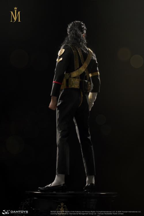 Michael Jackson Eternal Icons Collection Dangerous Tour (Black Outfit Standard Ver.) 1/2 Scale Statue Gallery Image 6