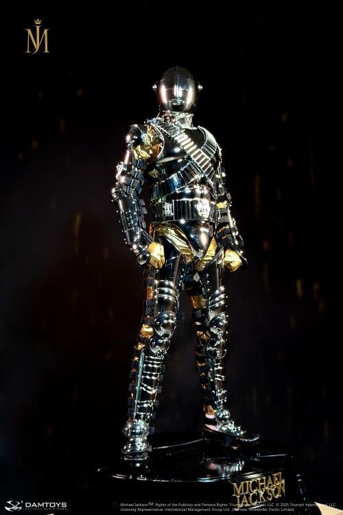 Michael Jackson Eternal Icons Collection HIStory Tour (Golden Armor Deluxe Ver.) 1/2 Scale Statue Gallery Image 6