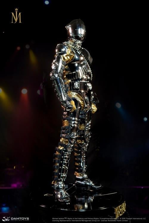 Michael Jackson Eternal Icons Collection HIStory Tour (Golden Armor Deluxe Ver.) 1/2 Scale Statue Gallery Image 3