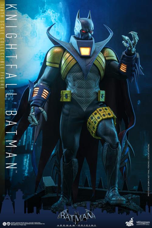 Batman: Arkham Origins VGM74 Knightfall Batman 1/6th Scale Collectible Figure Gallery Image 4