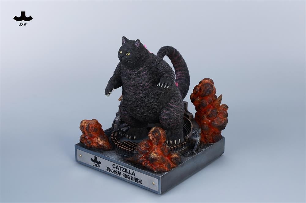 Catzilla 3.0 (Black Ver.) Figure