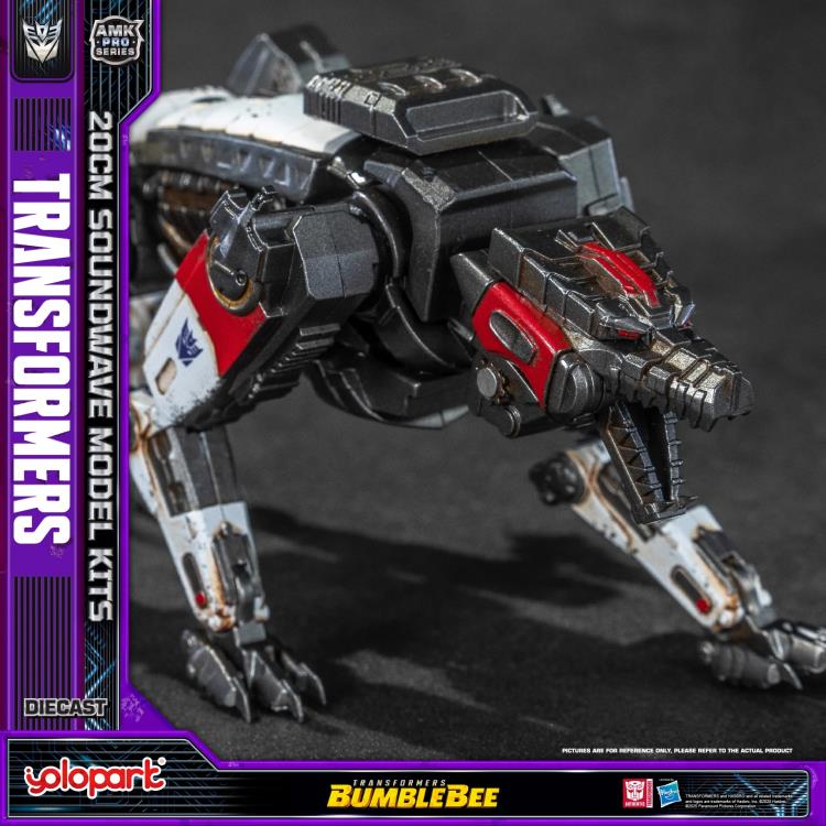 Transformers: Bumblebee AMK Pro Soundwave Model Kit Gallery Image 20