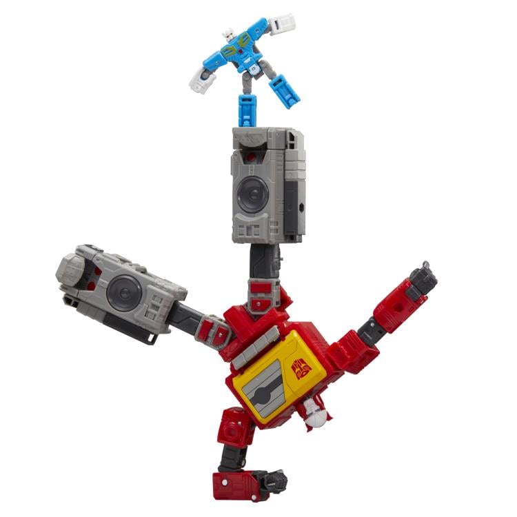 The Transformers: The Movie Studio Series 86 Voyager Class Autobot Blaster & Eject Action Figures Gallery Image 8