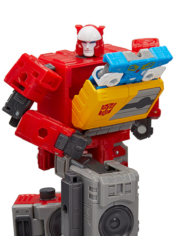 The Transformers: The Movie Studio Series 86 Voyager Class Autobot Blaster & Eject Action Figures Gallery Image 2