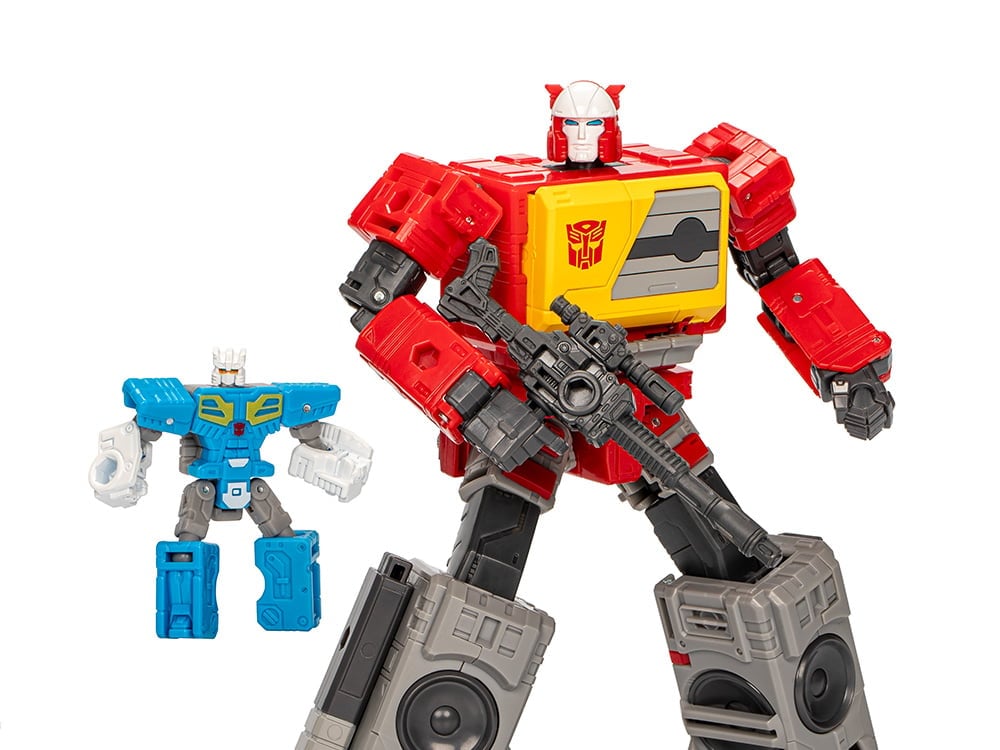 The Transformers: The Movie Studio Series 86 Voyager Class Autobot Blaster & Eject Action Figures Gallery Image 1