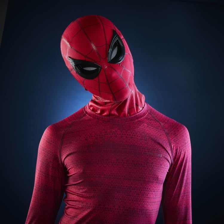 Spider-Man: Homecoming Marvel Legends Spider-Man 1:1 Scale