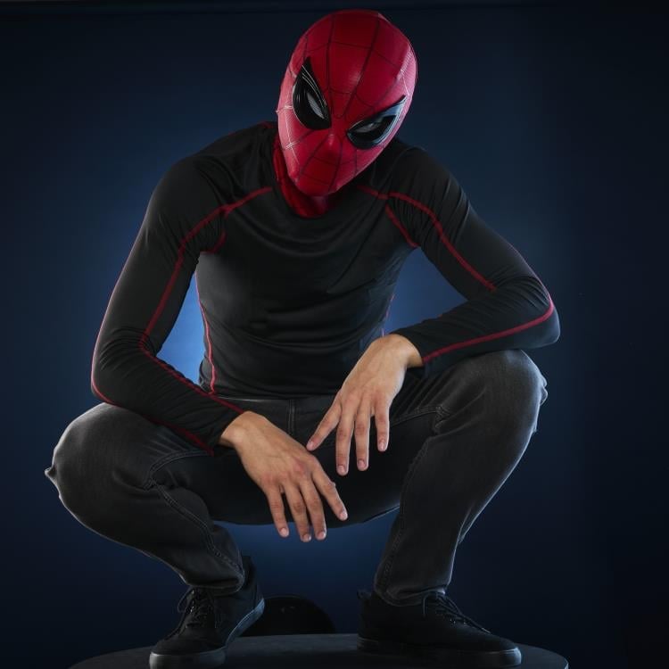Spider-Man: Homecoming Marvel Legends Spider-Man 1:1 Scale
