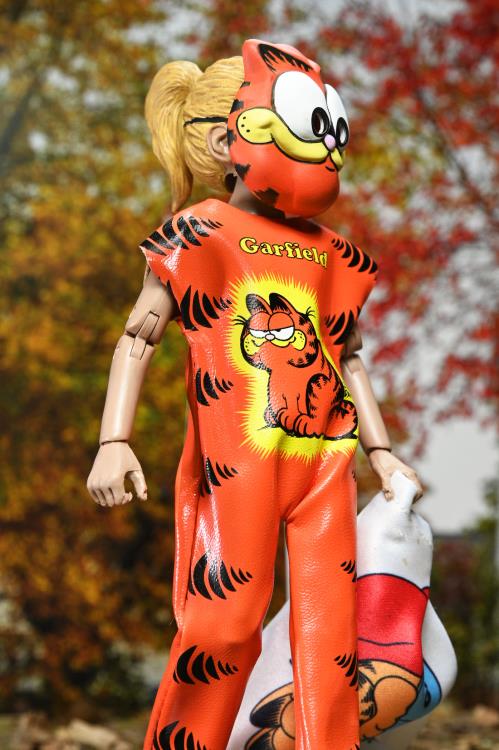 Ben Cooper Costume Kids Collection Garfield Costume 6" Clothed Action Figure Gallery Image 8
