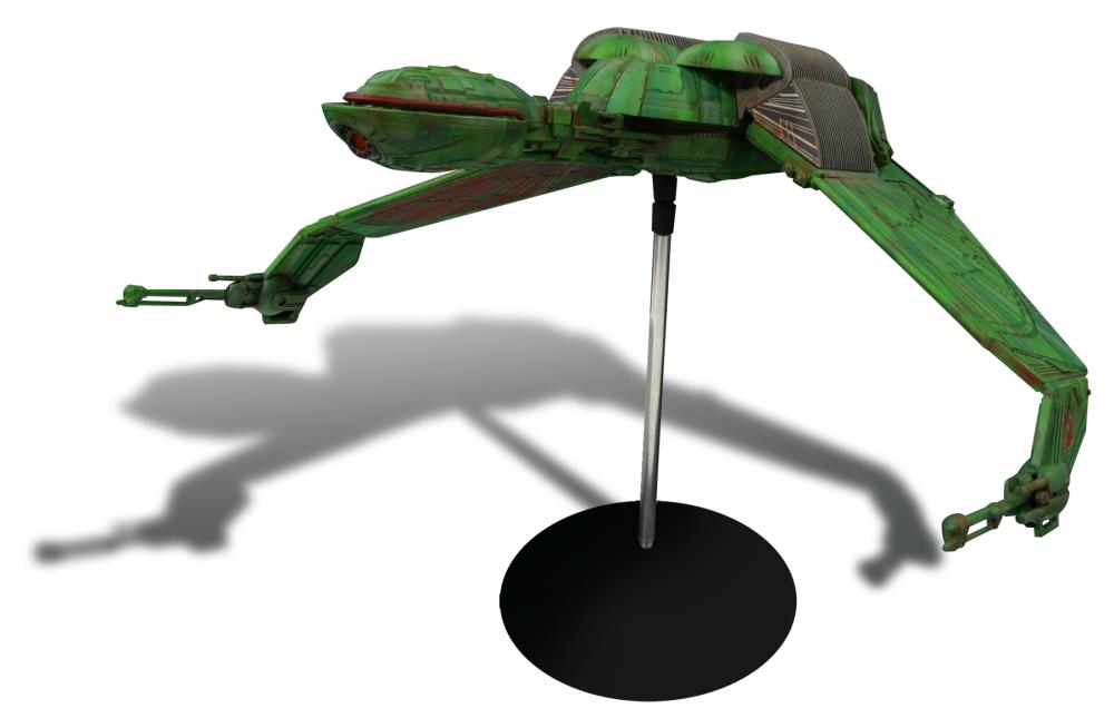 Star Trek Klingon Bird-of-Prey Model Kit Gallery Image 5