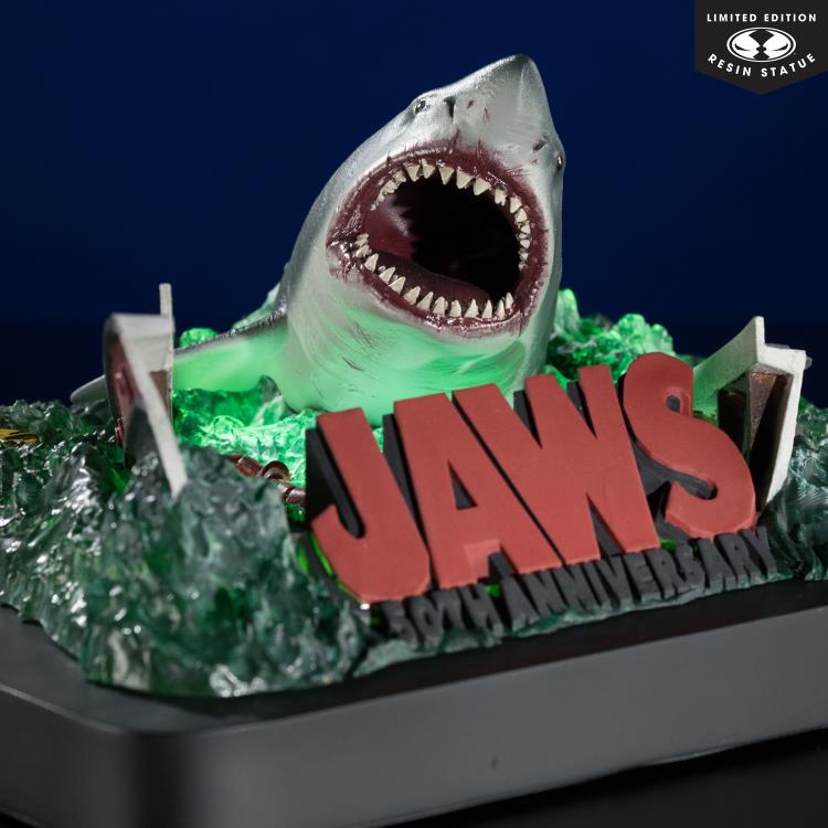 Jaws 50th Anniversary Movie Maniacs 1/48 Scale Limited Edition Statue