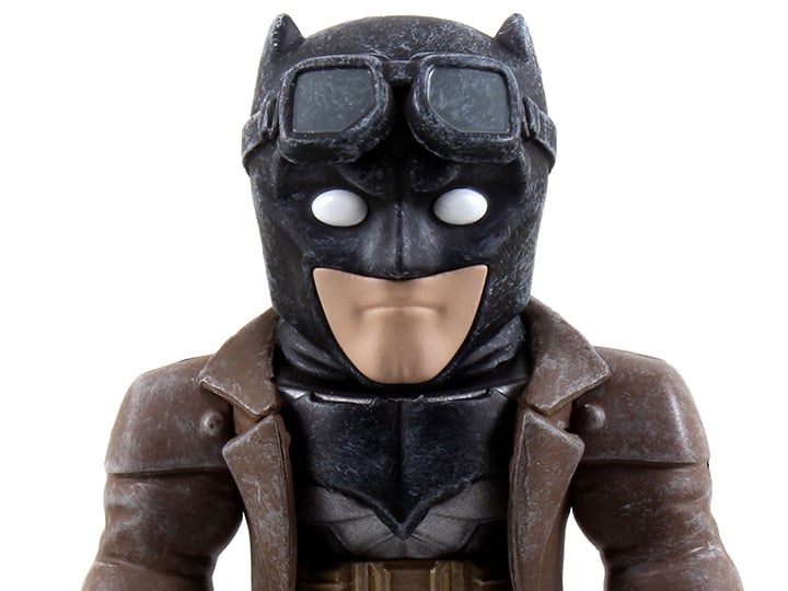 Batman v Superman Metals Die Cast 4" Batman (Desert) Figure Gallery Image 1