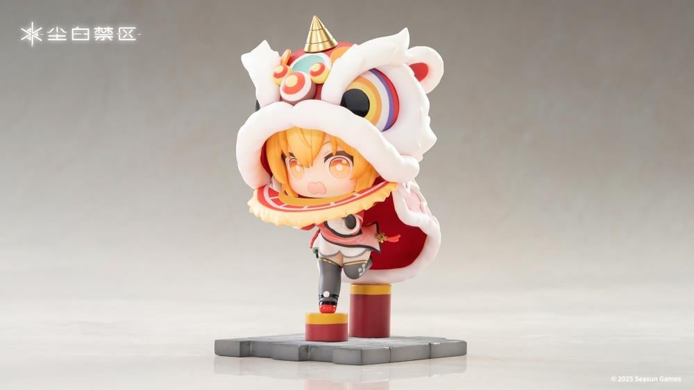 Snowbreak: Containment Zone Fenny (Dazzling Roar Ver.) Chibi Figure