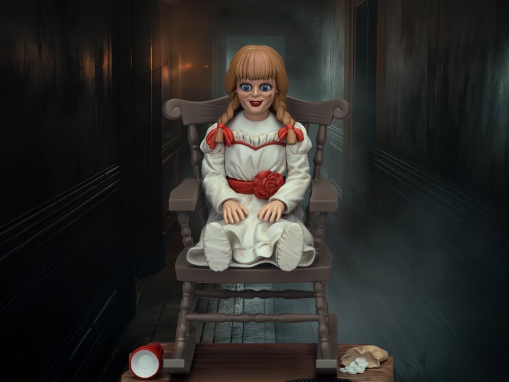 The Conjuring: Annabelle D-Stage 175 Annabelle Statue Gallery Image 1