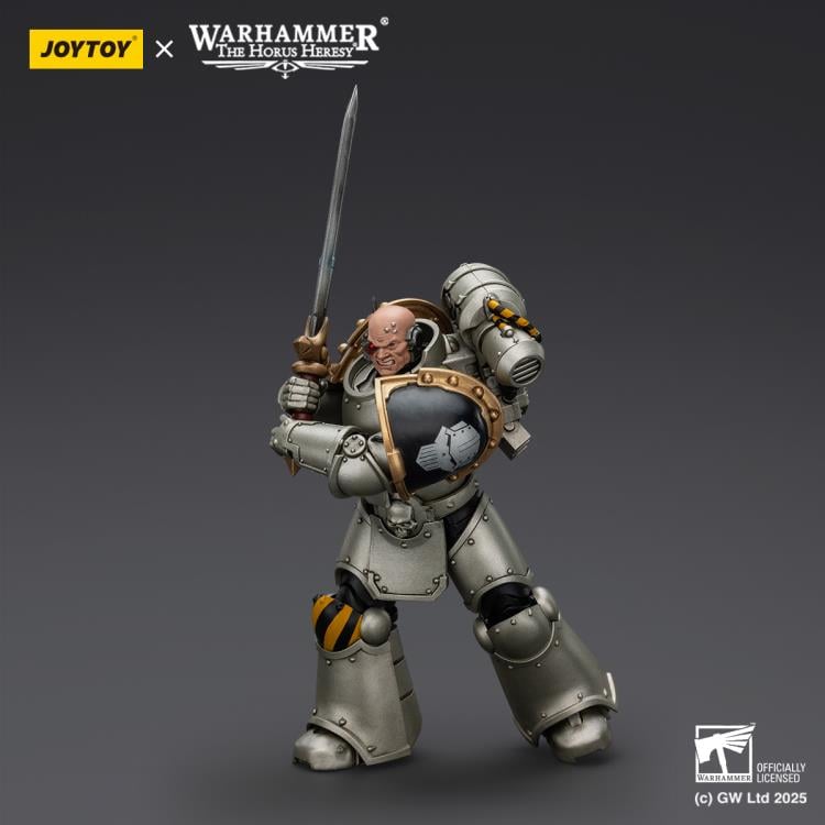 Warhammer: The Horus Heresy Iron Warriors Command Squad Chosen with Legion Standard 1/18 Scale Action Figure Gallery Image 6