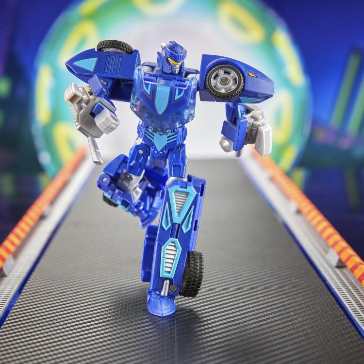 Transformers Collaborative Hot Wheels x Transformers Deluxe Class Twin Mill Gallery Image 4