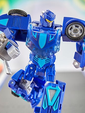 Transformers Collaborative Hot Wheels x Transformers Deluxe Class Twin Mill Gallery Image 2