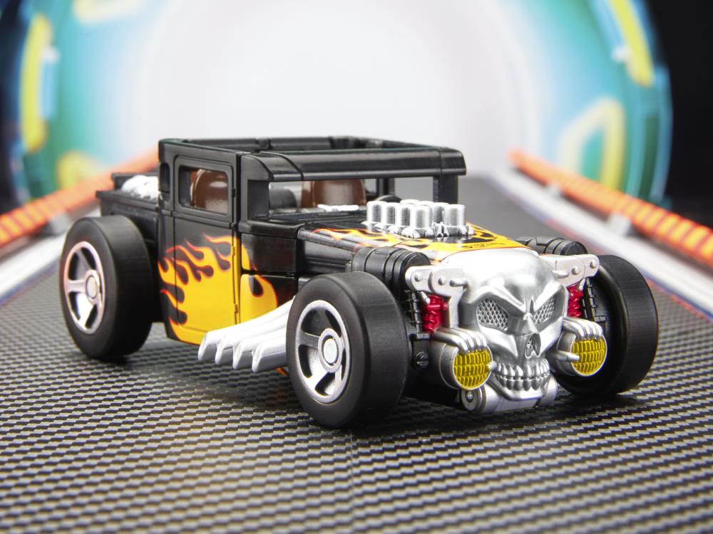 Transformers Collaborative Hot Wheels x Transformers Deluxe Class Bone Shaker Gallery Image 7