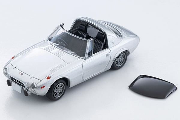 Tomica Limited Vintage TLV-139c 1969 Toyota Sports 800 (Silver
