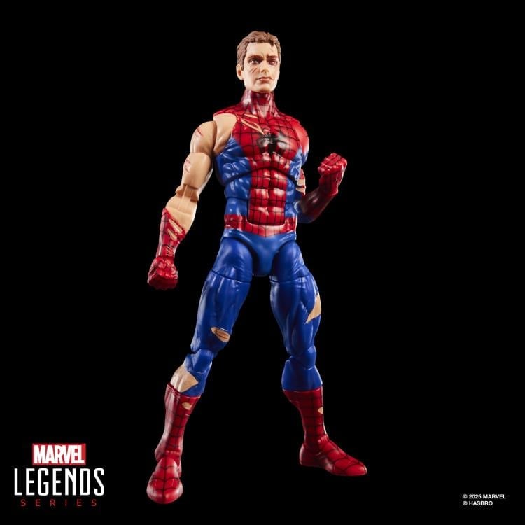 Marvel Legends Spider-Man Action Figure with Exclusive Magic: The Gathering Card Gallery Image 7