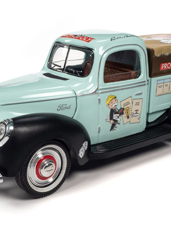 Monopoly 1940 Ford Property Management Truck 1/18 Scale Model Gallery Image 2