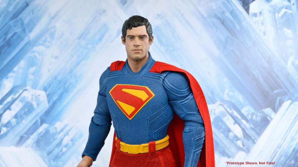 Superman (2025) Superman 1/4 Scale Action Figure Gallery Image 6