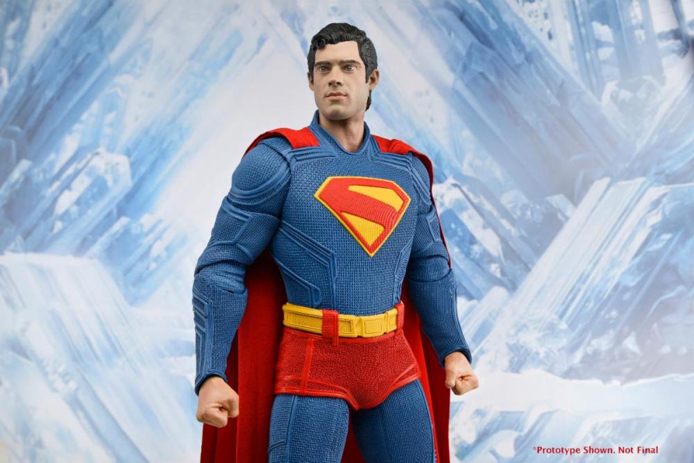 Superman (2025) Superman 1/4 Scale Action Figure Gallery Image 9