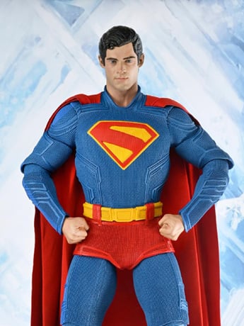 Superman (2025) Superman 1/4 Scale Action Figure Gallery Image 2