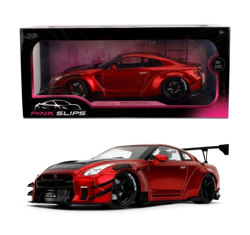 Pink Slips Nissan GTR R35 1/18 Scale Model Gallery Image 10
