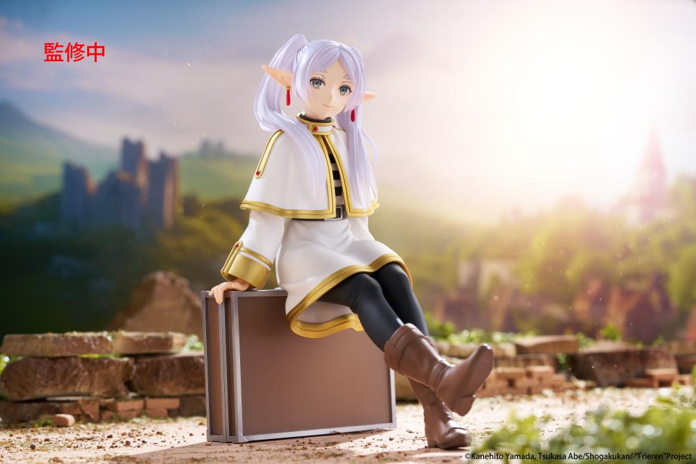 Frieren: Beyond Journey's End Desktop Cute Frieren (Trunk Case Ver.) Figure Gallery Image 4