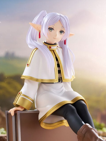 Frieren: Beyond Journey's End Desktop Cute Frieren (Trunk Case Ver.) Figure Gallery Image 2