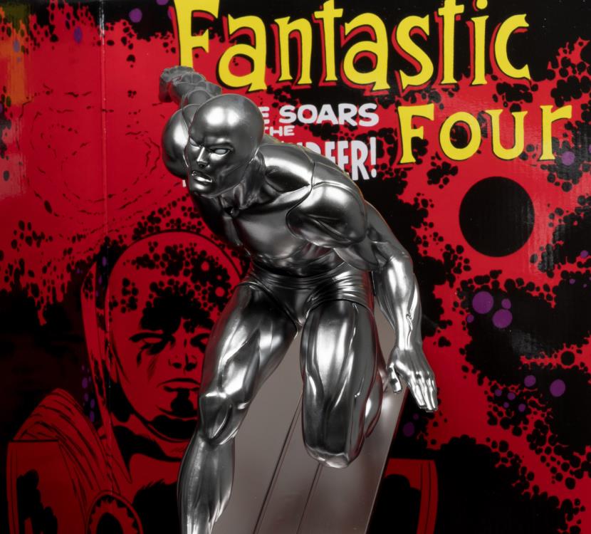 Marvel Comics The Silver Surfer (Fantastic Four #72) 1/6 Scale Figure Gallery Image 7