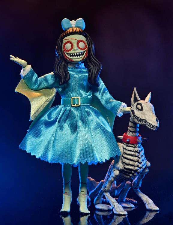 The Beauty of Horror Ghouliana 8" Clothed Action Figure Gallery Image 3