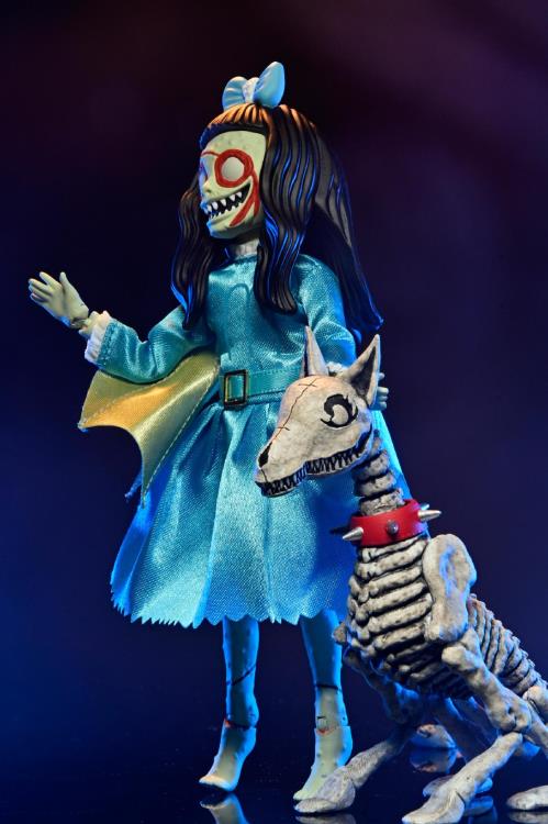 The Beauty of Horror Ghouliana 8" Clothed Action Figure Gallery Image 5