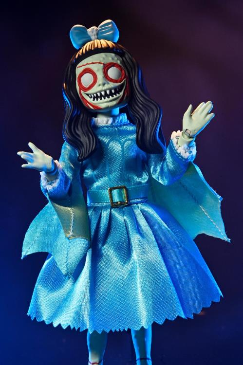 The Beauty of Horror Ghouliana 8" Clothed Action Figure Gallery Image 8