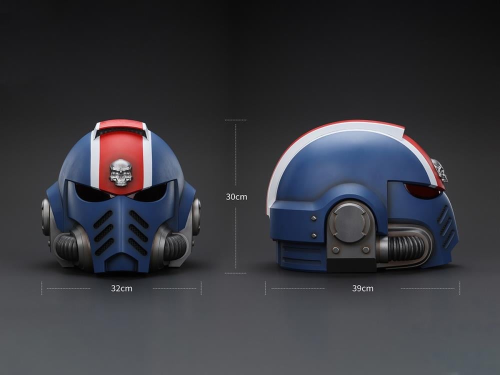 Warhammer 40,000: Space Marine 2 Ultramarines Lieutenant Titus' MKX Wearable Helmet Replica Gallery Image 9