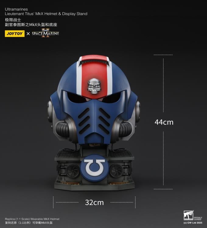 Warhammer 40,000: Space Marine 2 Ultramarines Lieutenant Titus' MKX Wearable Helmet Replica with Display Stand Gallery Image 16