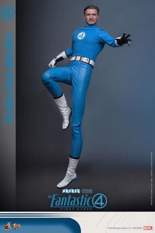 The Fantastic Four: First Steps MMS821 Mister Fantastic 1/6th Scale Collectible Figure Gallery Image 6