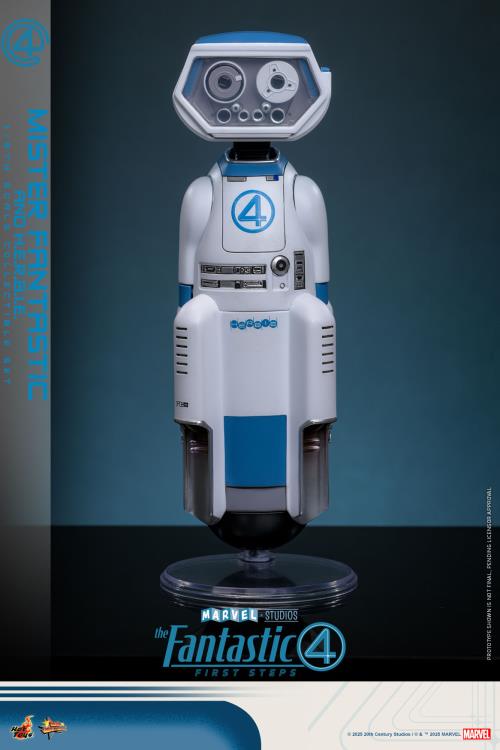 The Fantastic Four: First Steps MMS822 Mister Fantastic and H.E.R.B.I.E. 1/6th Scale Collectible Figure Set Gallery Image 11
