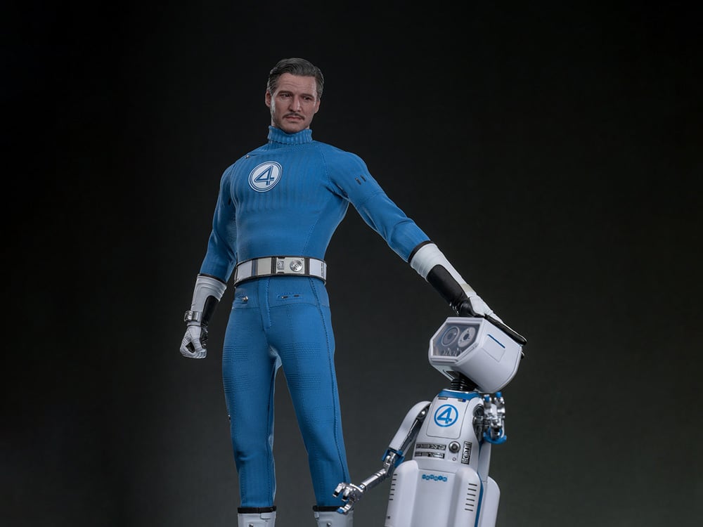 The Fantastic Four: First Steps MMS822 Mister Fantastic and H.E.R.B.I.E. 1/6th Scale Collectible Figure Set Gallery Image 1