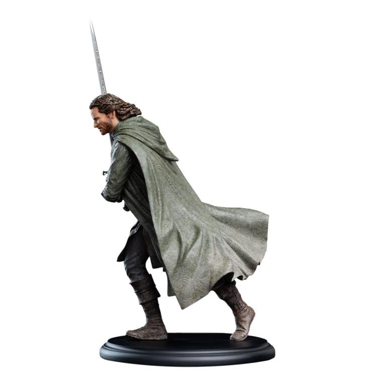 The Lord of the Rings Aragorn Miniature Statue Gallery Image 11