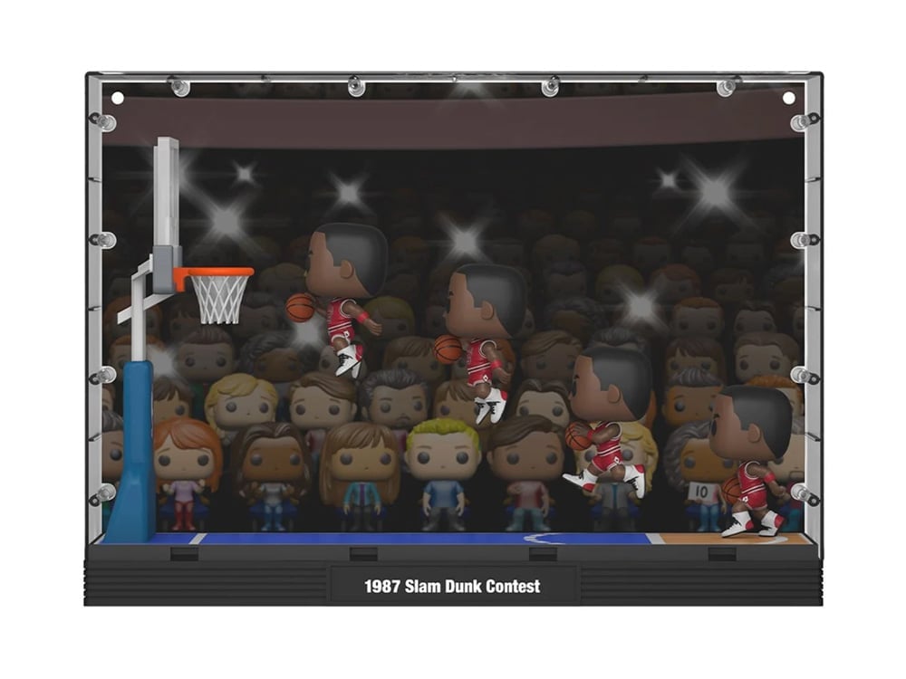 Chicago Bulls Pop! Moment #209 Deluxe Michael Jordan (1987 Dunk