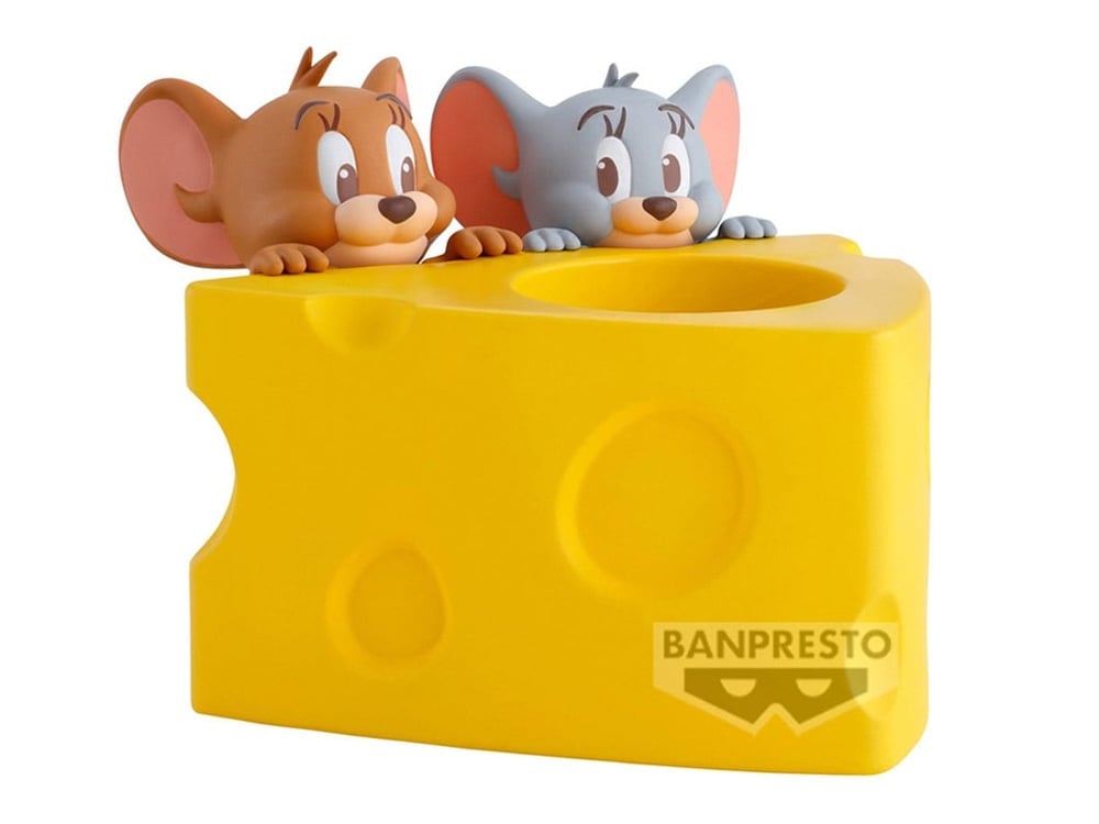 Tom and Jerry FigLife! Jerry & Tuffy Figure Gallery Image 1