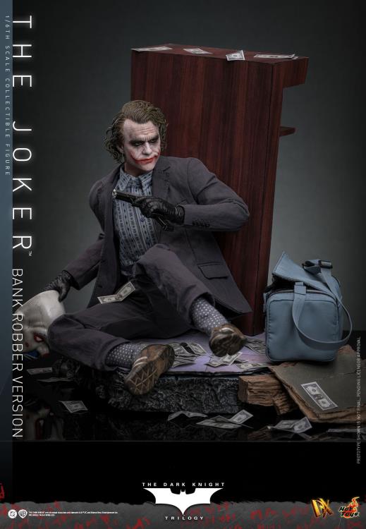 The Dark Knight DX50 The Joker (Bank Robber Ver.) 1/6th Scale Collectible Figure Gallery Image 5