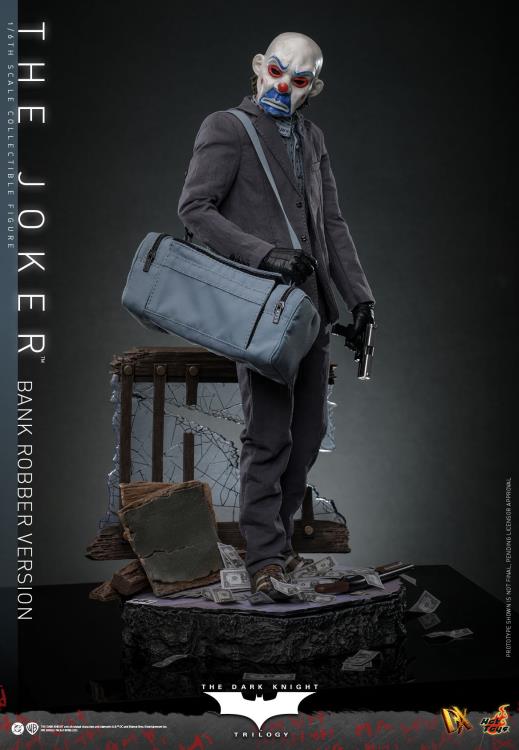 The Dark Knight DX50 The Joker (Bank Robber Ver.) 1/6th Scale Collectible Figure Gallery Image 8