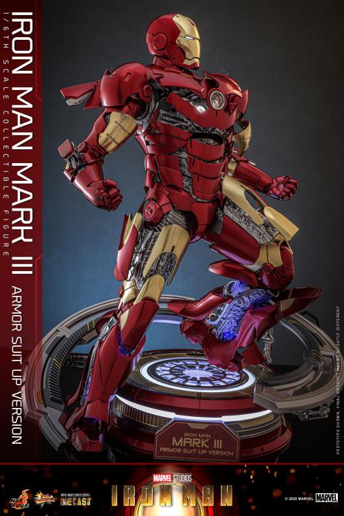 Marvel MMS825 Iron Man Mark III (Armor Suit Up Ver.) 1/6th Scale Collectible Figure Gallery Image 4