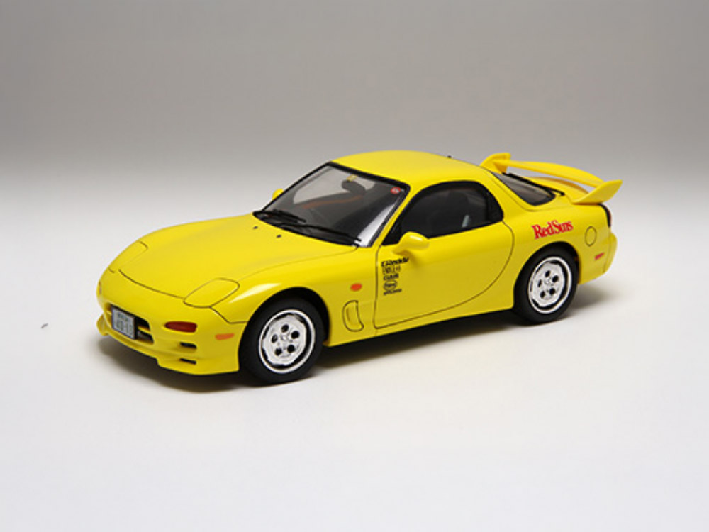 Initial D Mazda FD3S new RX-7 '99 1/24 Scale Model Kit Gallery Image 1