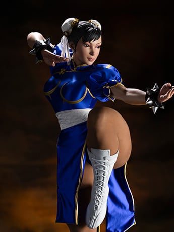 Street Fighter Chun-Li (Classic) 1/2 Scale Limited Edition Statue Gallery Image 2