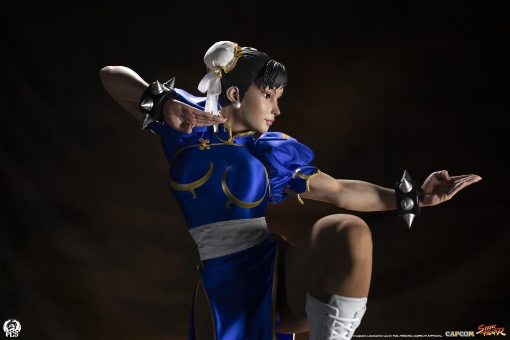Street Fighter Chun-Li (Classic) 1/2 Scale Limited Edition Statue Gallery Image 10
